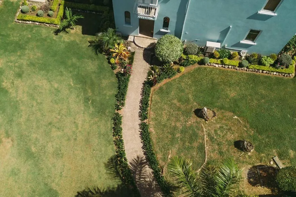 شقة Palm Point Villa Negril - Townhouse Steps From The Beach!